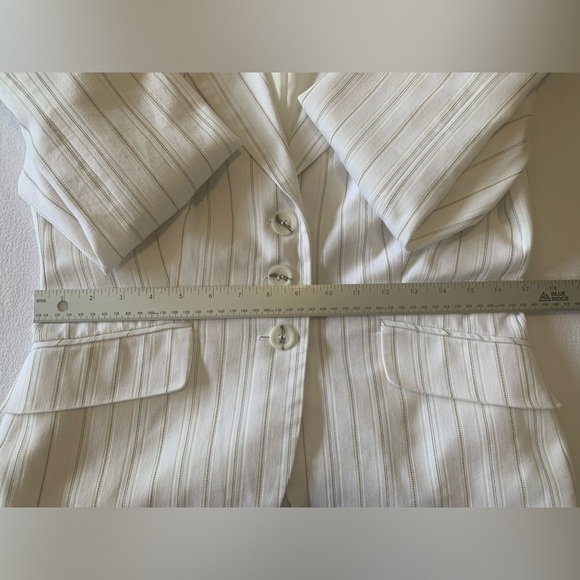 White Jacket Taupe Pinstripe Lightweight Blazer Lined Casual Business Size 11 12 - Picture 11 of 14